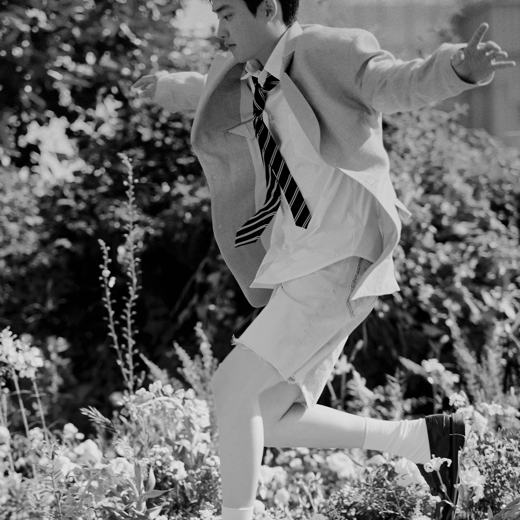 D.O. (EXO) 1st Mini Album EMPATHY [공감] (Digipack Ver.)